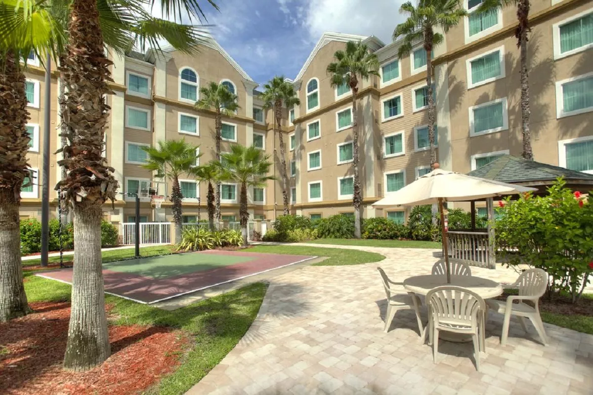 Hawthorn Suites by Wyndham Lake Buena Vista